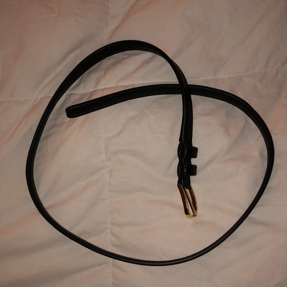 Tory Burch Accessories - Tory Burch skinny belt